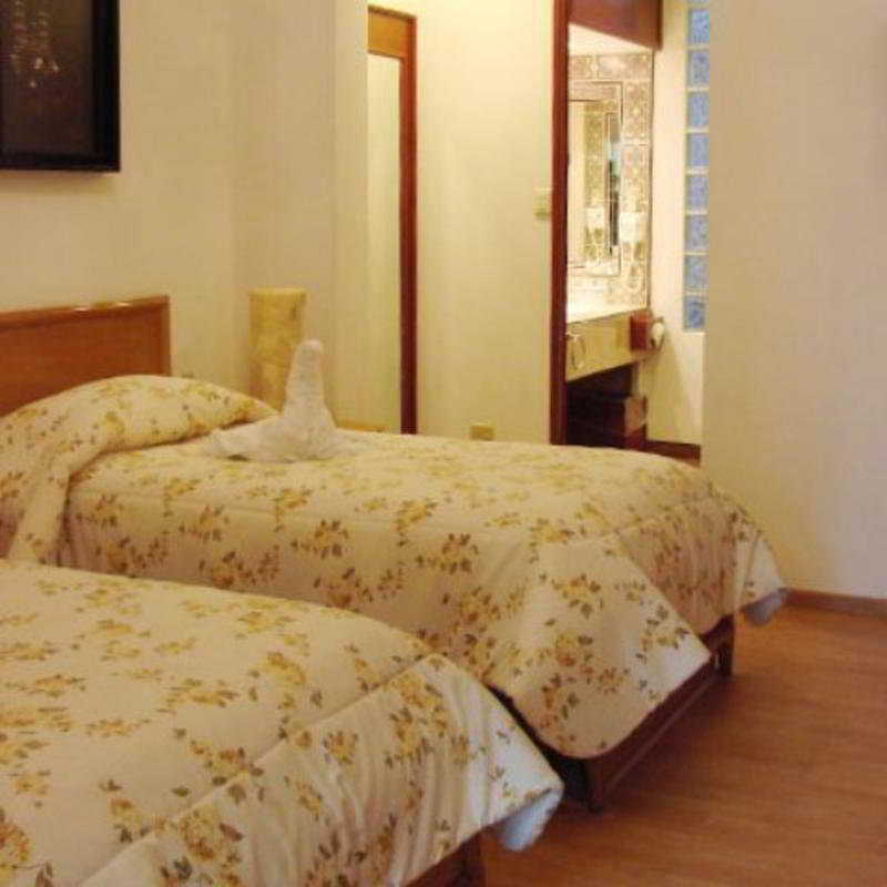 Hostal Del Angel Морелія Екстер'єр фото